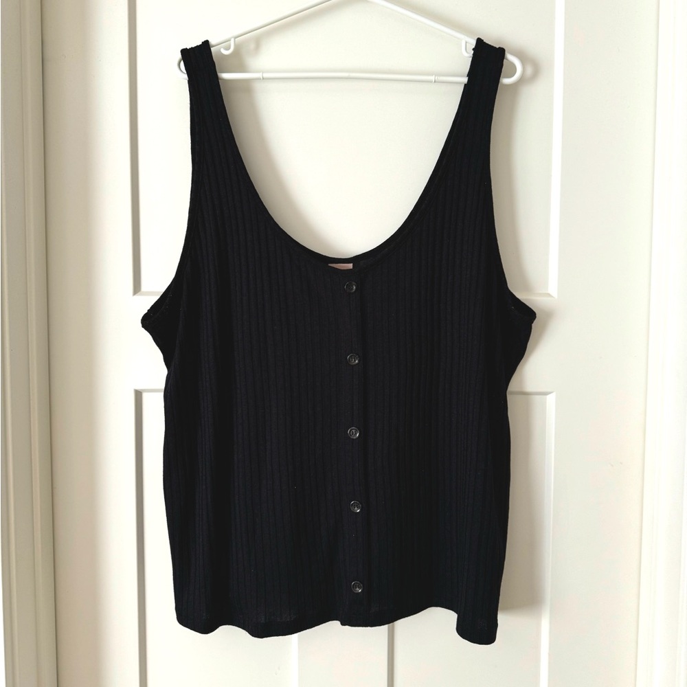 H&M Cropped Ribbed Tank with Buttons
